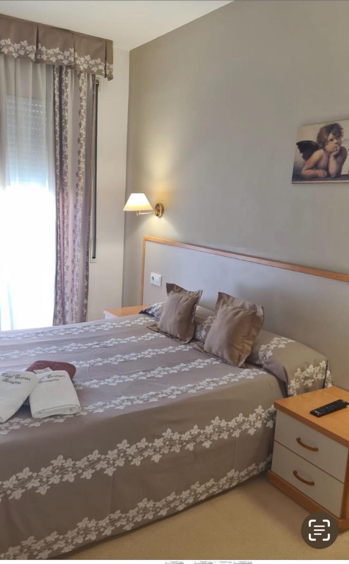 Hotel Cosmos טראגונה מראה חיצוני תמונה