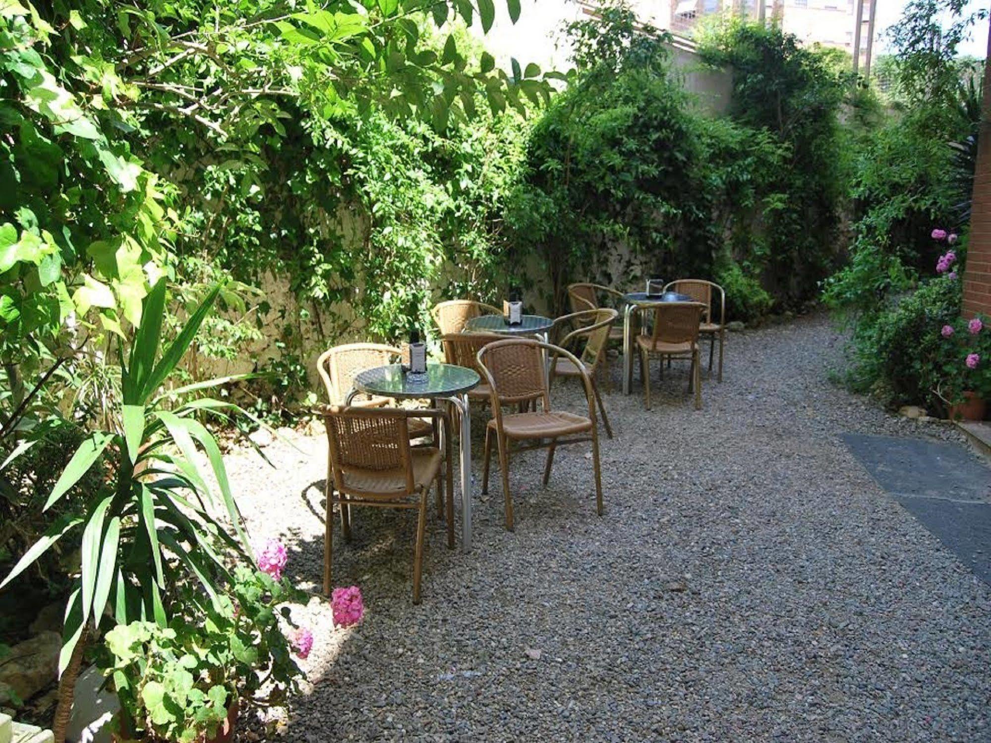 Hotel Cosmos טראגונה מראה חיצוני תמונה