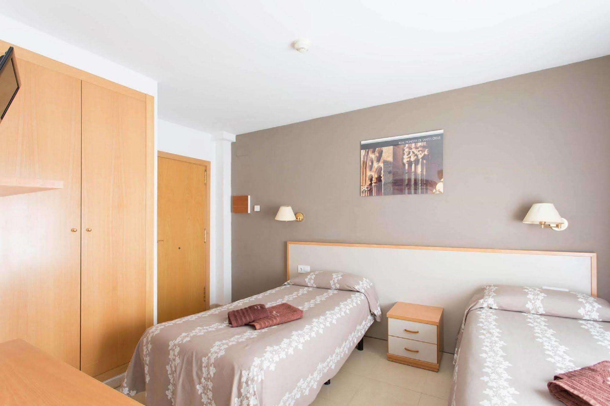 Hotel Cosmos טראגונה מראה חיצוני תמונה