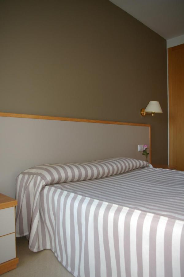 Hotel Cosmos טראגונה מראה חיצוני תמונה